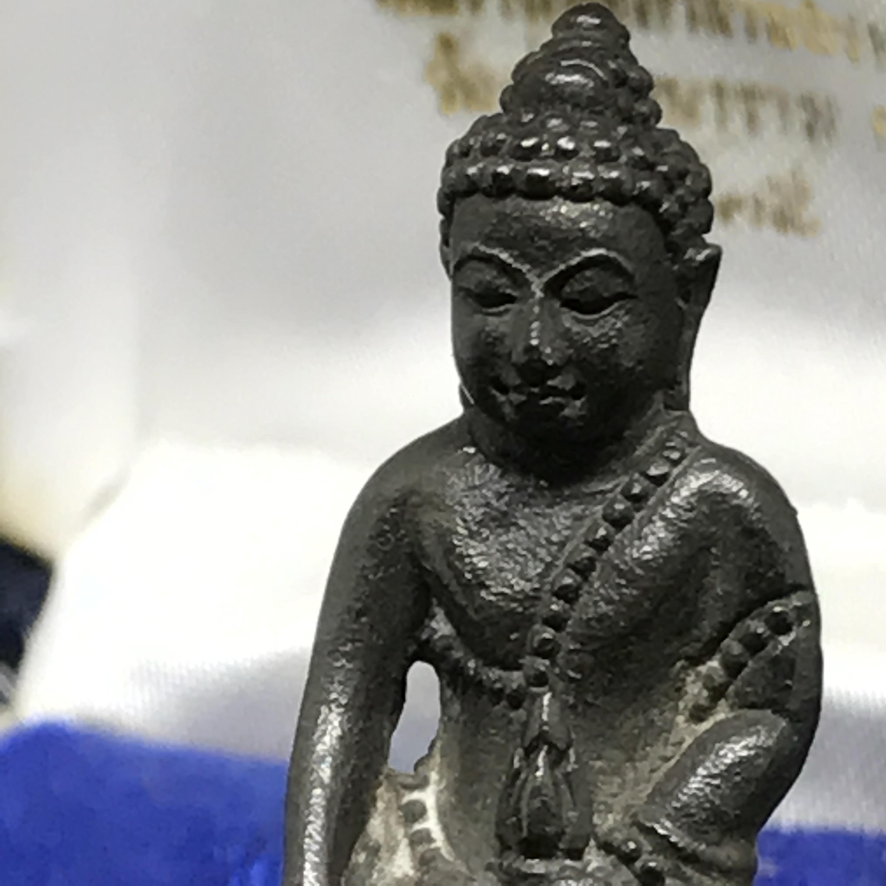 พระกริ่งนวปทุม ภปร. วัดปทุมวนาราม เนื้อนวโลหะ ปี2535(ในหลวงรัชกาลที่9เสด็จเททอง)กล่องกำมะหยี่พิเศษ