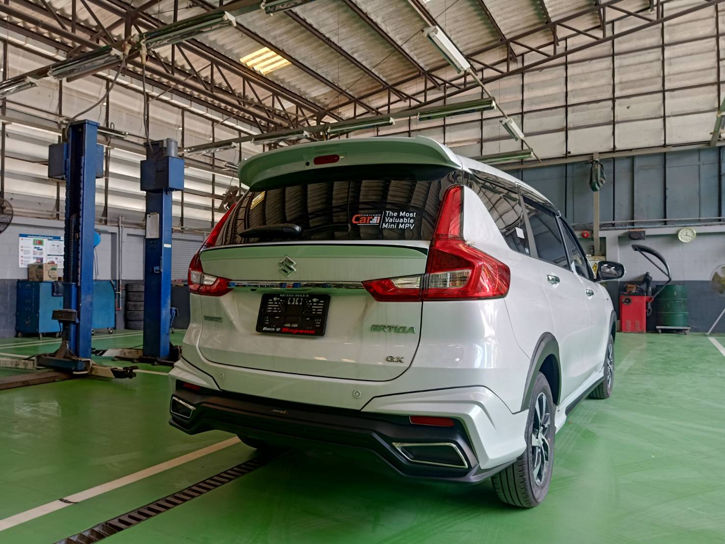 Suzuki Ertiga 2019 V.1 with custom grille bodykits by Amotriz