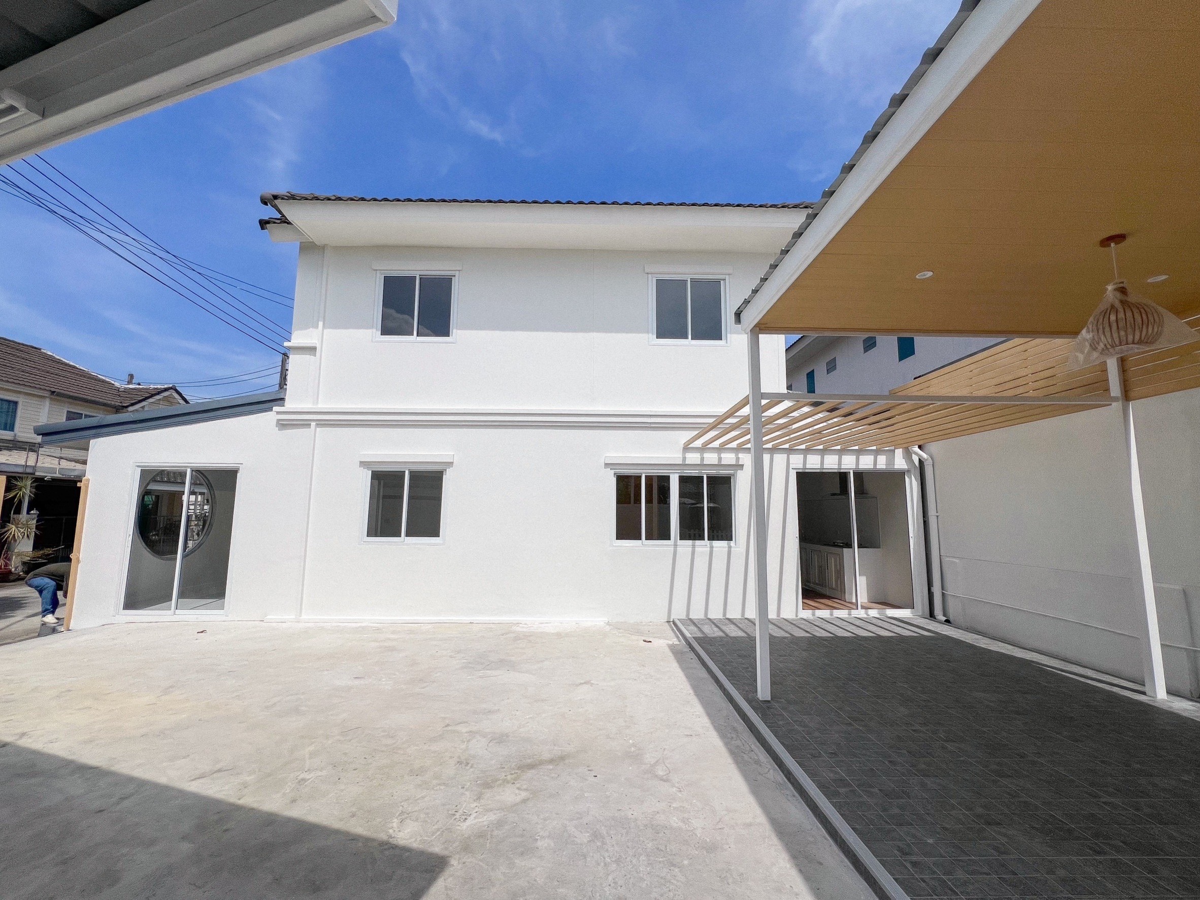 For Sale : Ratsada-Samkong, 2-Story Town Home, 3 Bedrooms 2 Bathrooms