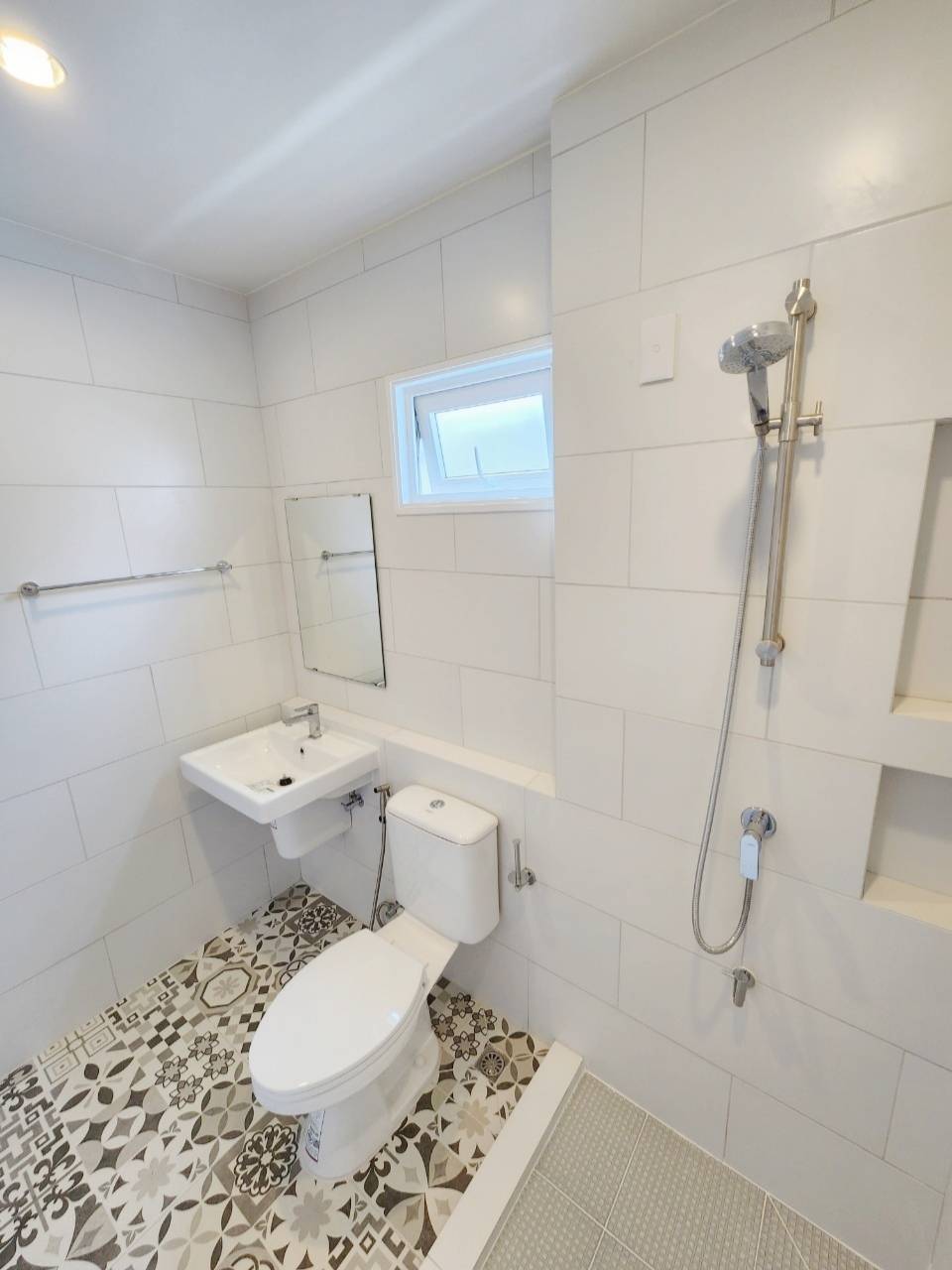 For Rent : Thalang Anasiri Paklok, 2-story detached house, 3 Bedrooms 3 Bathrooms