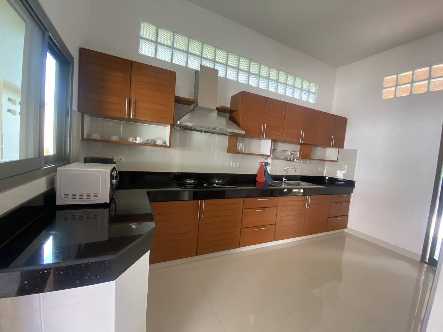 For Rent : Rawai-Saiyuan, Private Pool Villa, 3 bedrooms, 4 bathrooms