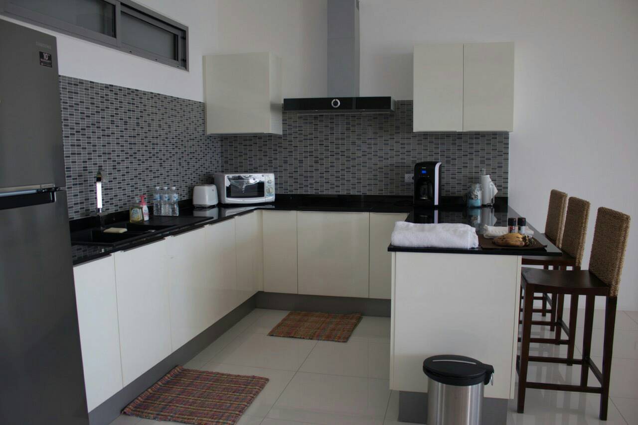 Kata: For Rent Sea View Condominium available (Daily)
