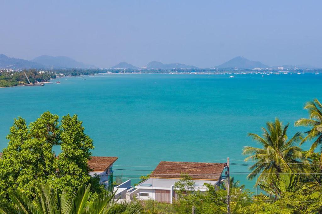 For Sales : Rawai, Private Pool Villa with Sea view, 3 Bedrooms 4 Bathrooms