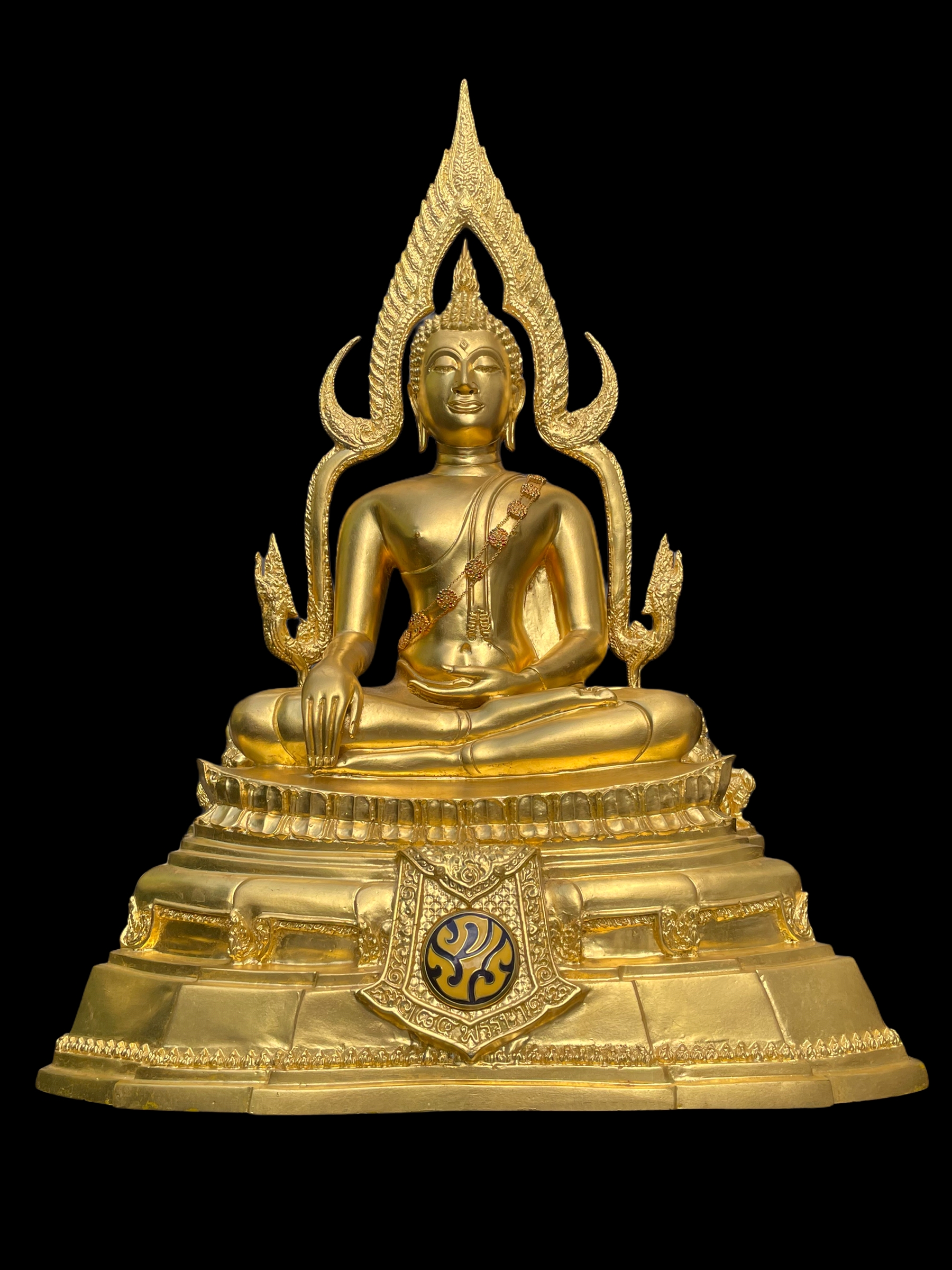 พระพุทธชินราช(จำลอง)ภปร. 84พรรษา เนื้อโลหะ ลงรักปิดทอง 100% ขนาดหน้าตัก 9 นิ้ว(ใต้ฐานบรรจุพระพุทธชินราชเนื้อผงพระราชทานมวลสาร จิตรลดาและเส้นพระเจ้า(เส้นผม))