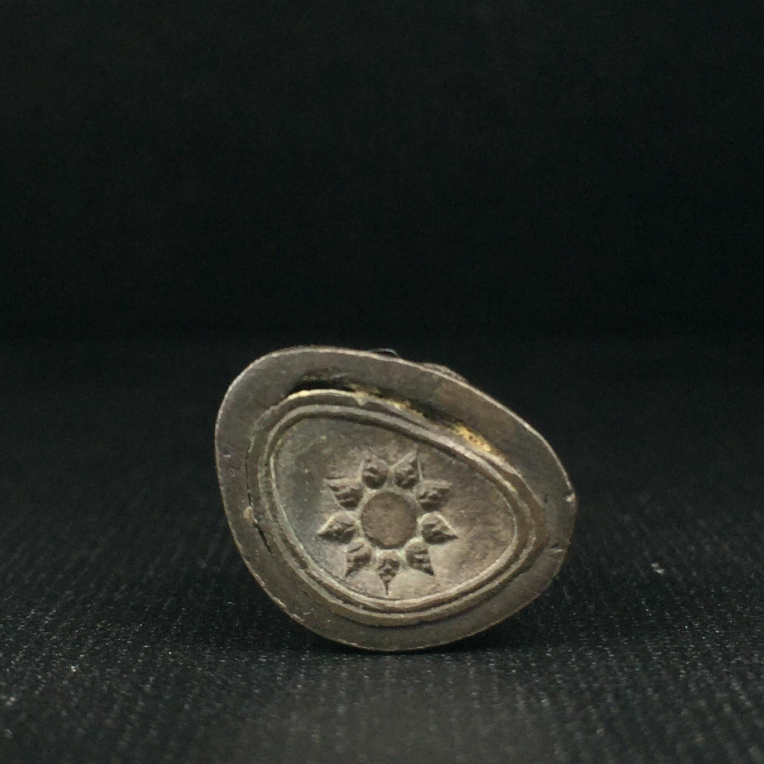 พระกริ่งไพรีพินาศ ภปร. รุ่นแรกของประเทศไทย วัดปทุมวนาราม ปี2535 เนื้อนวโลหะ นิยม (ในหลวงรัชกาลที่9เสด็จเททอง)(1ใน3000องค์)หายาก