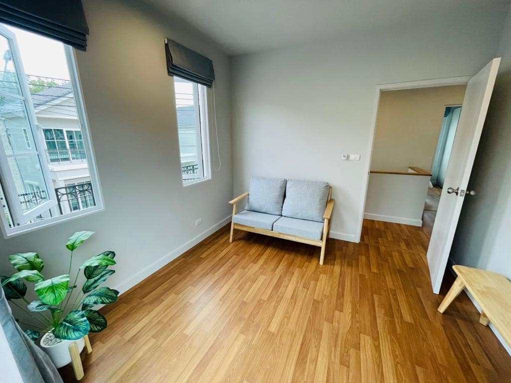 For Rent : Pakhlok, 2-Story Twin House, 3 bedrooms 3 bathrooms