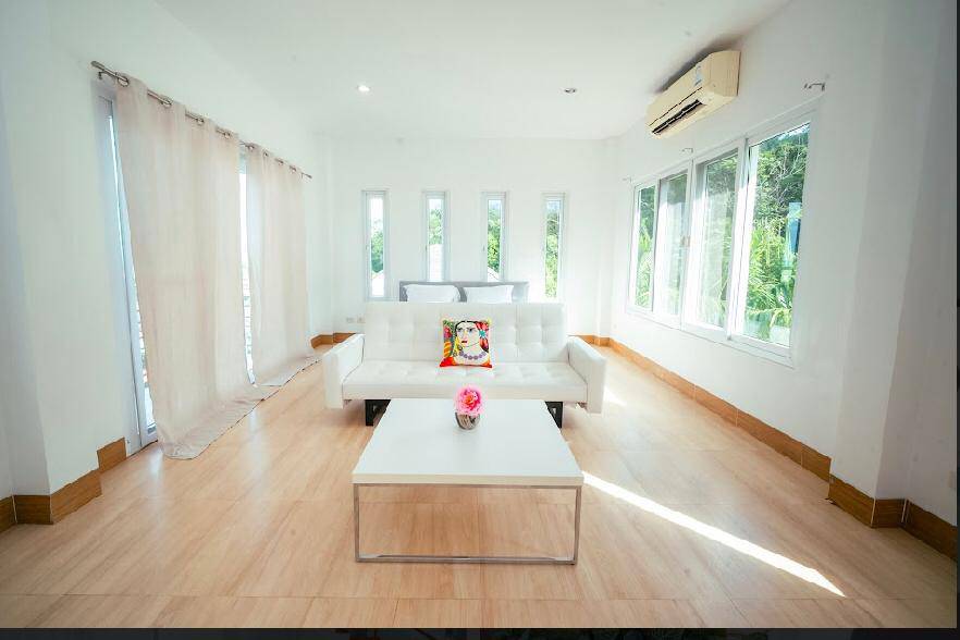 For Rent : Phuket Town, Private Pool Villa, 3 bedrooms 4 bathrooms