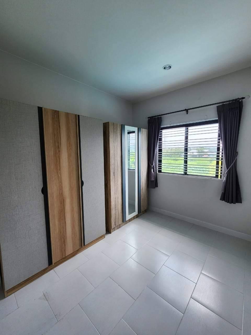 For Rent : Thalang, 2-Storey Town Home, 4 Bedrooms 3 Bathrooms