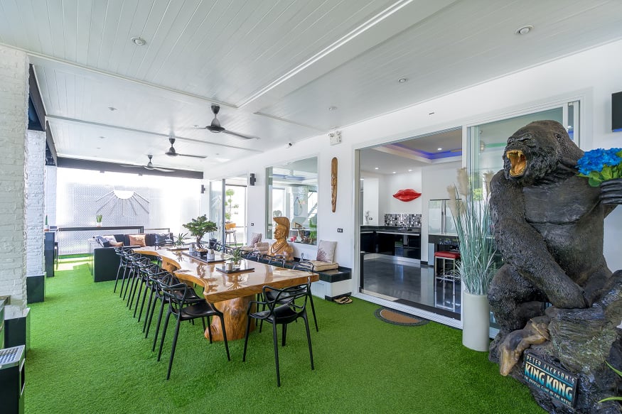 For Sales : Rawai, Luxury Private Pool Villa, 7 bedrooms 7.5 bathrooms, 450 sqm.