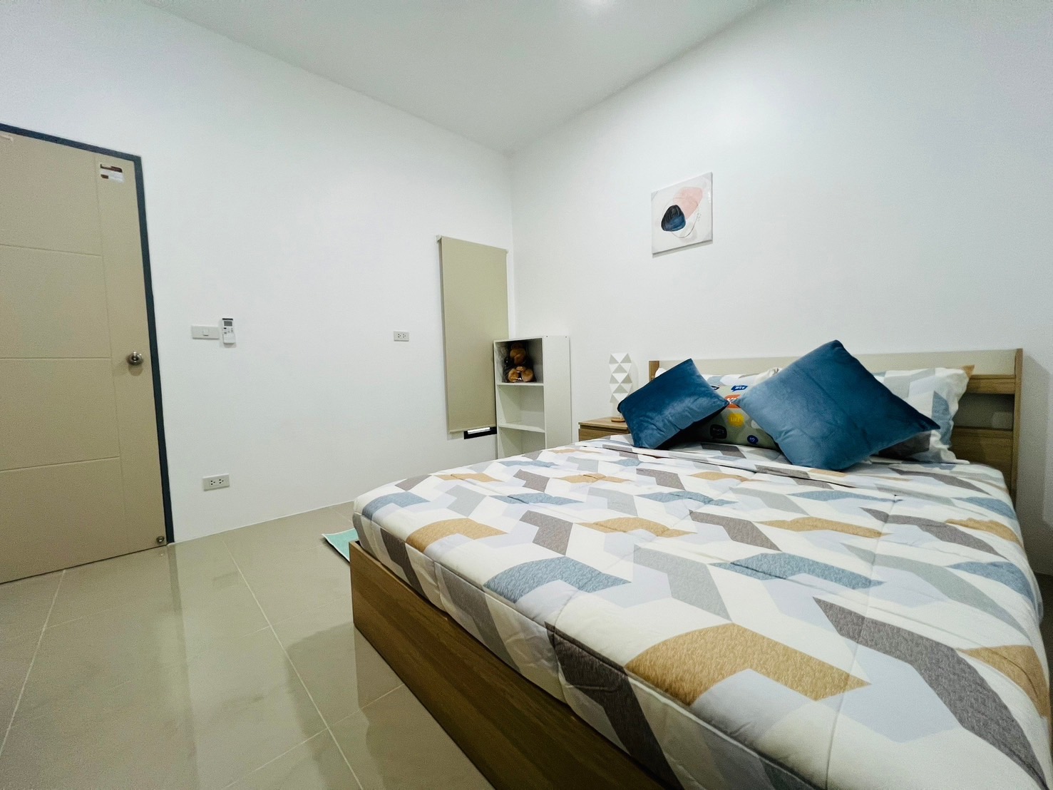 For Rent : Town home, One-story townhome, Sri Sunthon location, 2 bedrooms, 2 bathrooms