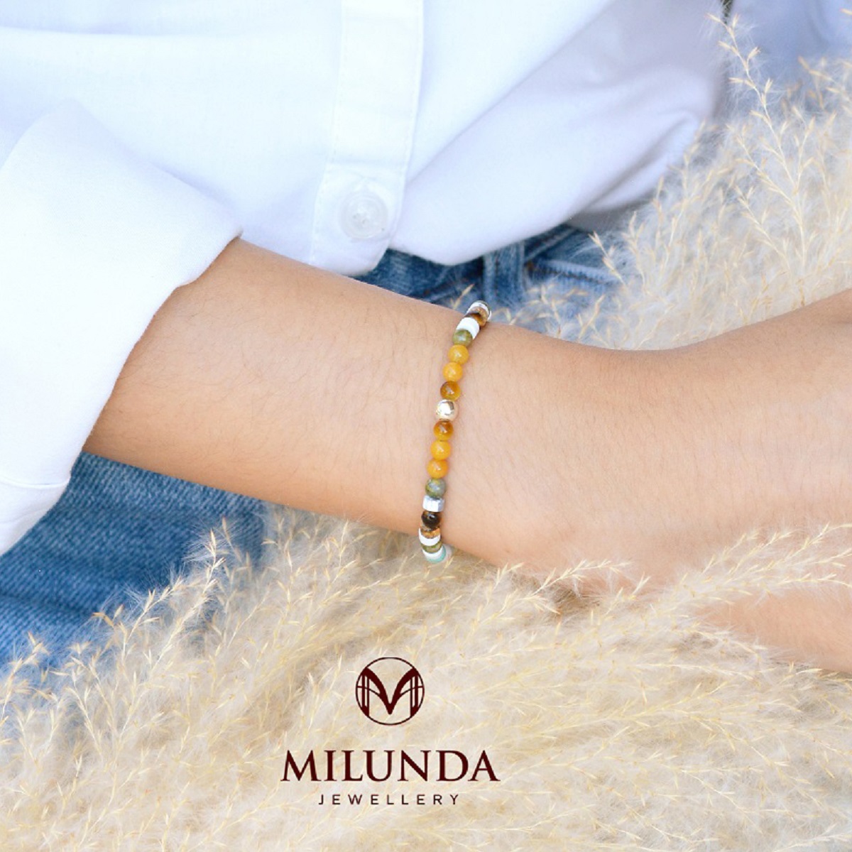 กำไลหินเสริมทรัพย์มั่งคั่ง สำหรับผู้ที่เกิดวันพุธมี 6 แบบ