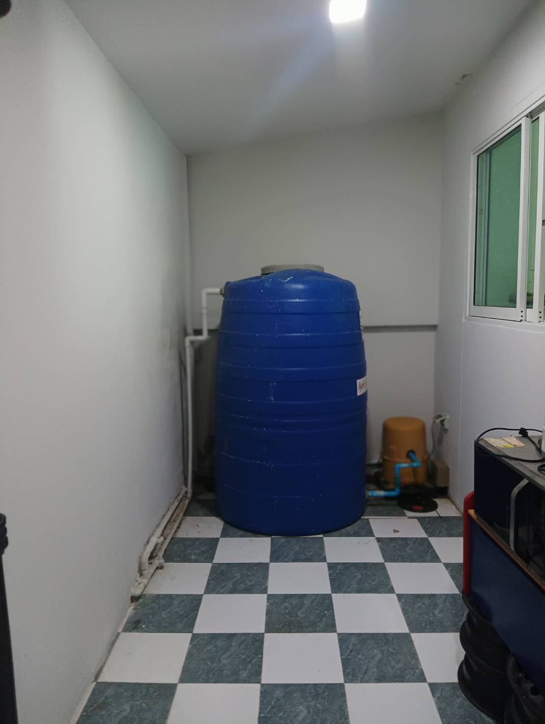 For Rent : Kohkaew, 2-Story Townhome, 3 Bedrooms 3 Bathrooms