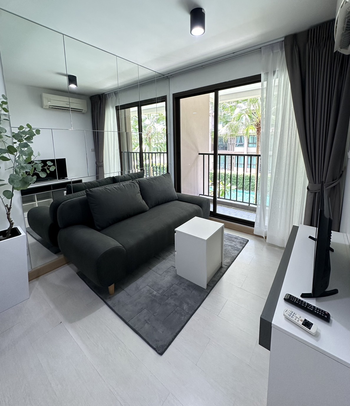 For Rent : Wichit, Zcape 3 Condominium, 1 bedroom 1 bathroom
