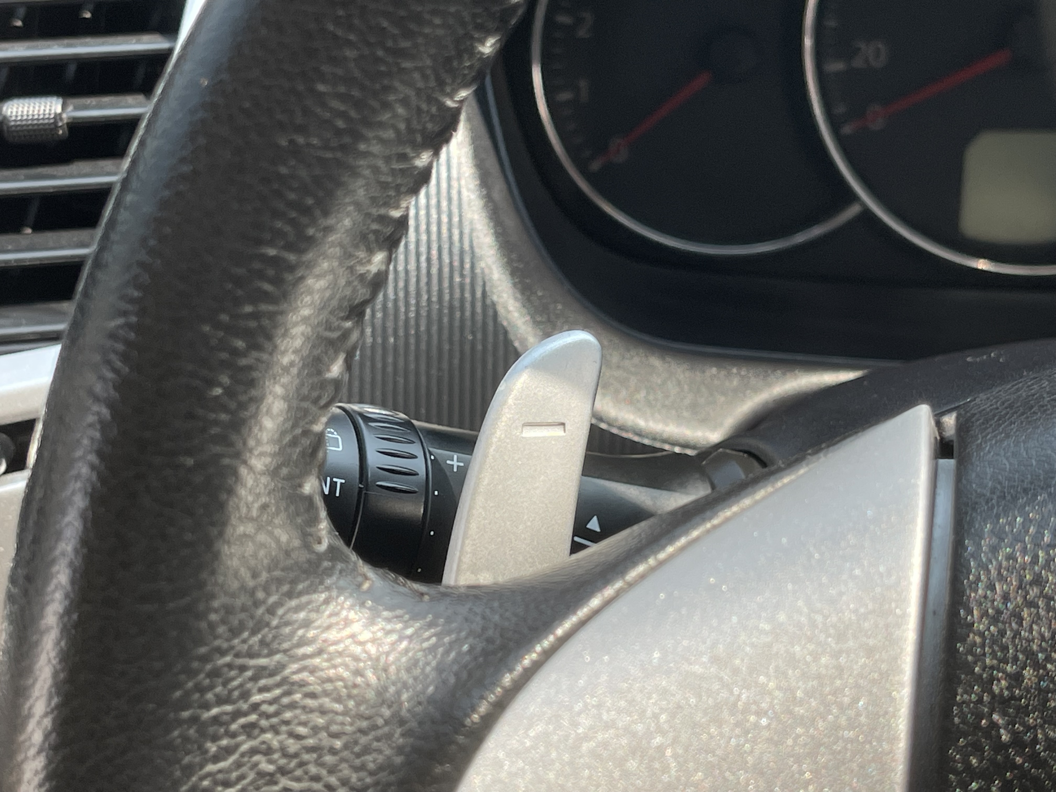 Mitsubishi Pajero Sport 2.5 GT 4WD At 2013 ขาวมุก