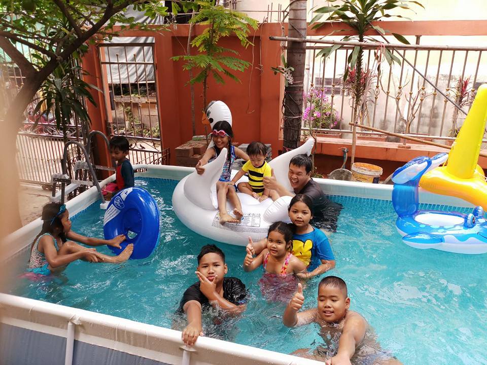 สระน้ำสำเร็จรูป สระน้ำขนาดใหญ่ Intex Prism Frame Pool สระน้ำรุ่นใหม่ ขนาด 16 ฟุต ระบบกรองเกลือ-ทราย