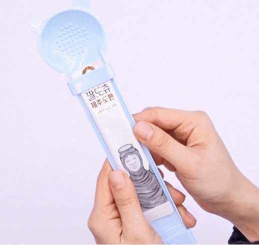 Churzhao Spoon Pink ช้อนให้อาหารเปียกน้องหมาน้องแมว