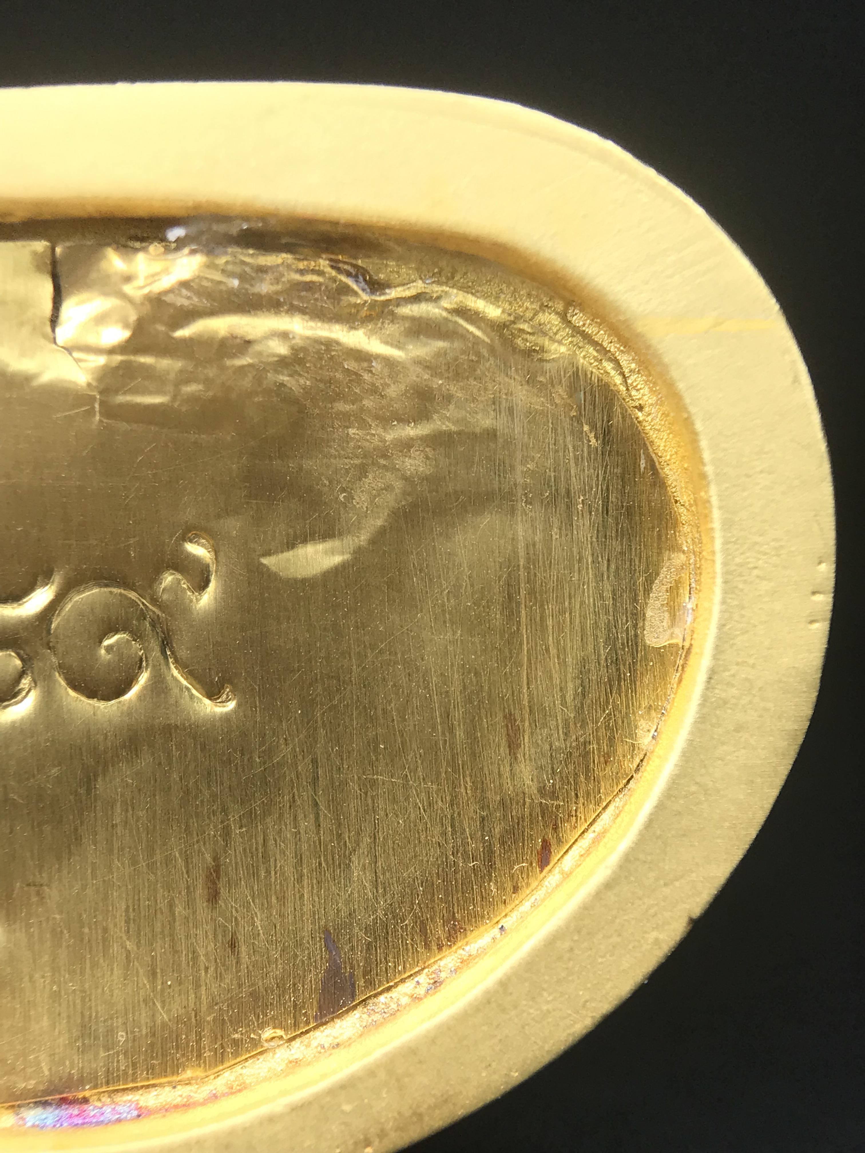 พระแก้วมรกต ภปร.(รุ่นแรก)ปี2545 รุ่นฉลองกรุงรัตนโกสินทร์ครบ 220 ปี หล่อลอยองค์ เนื้อทองคำบริสุทธิ์99.99% ขนาดบูชา 50*90 มม.(องค์หมายเลข ๗๘๙)(เลขมังกร 789 พลังแห่งความ มั่งคั่ง ร่ำรวย อำนาจ บารมี)สุดยอดมงคลแผ่นดินที่ควรเก็บรักษา บูชาเป็นมงคลชีวิต(หายากมาก)