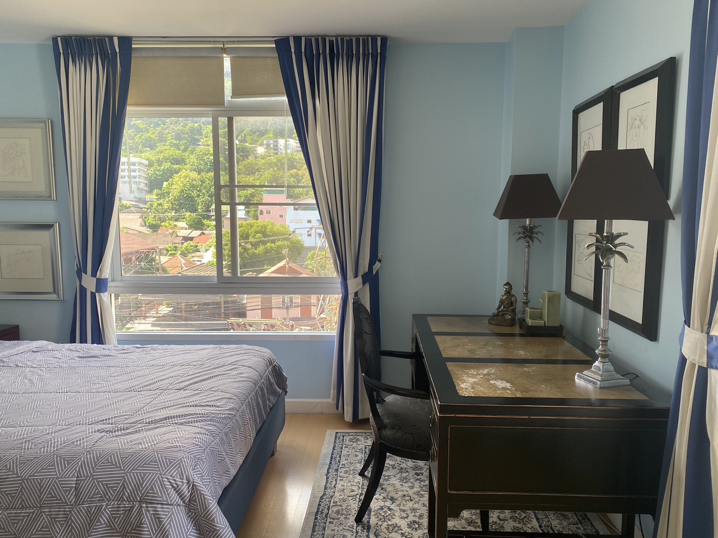 For Rent : Condo near Patong Beach, 2 Bedroom 2 Bathroom, 5th flr.