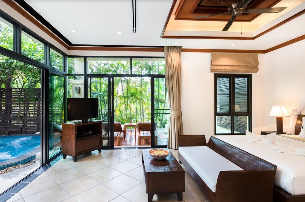 For Sale : Nai Harn, Luxury New Pool Villa, 1 Bedroom 1 Bathroom, Garden view.