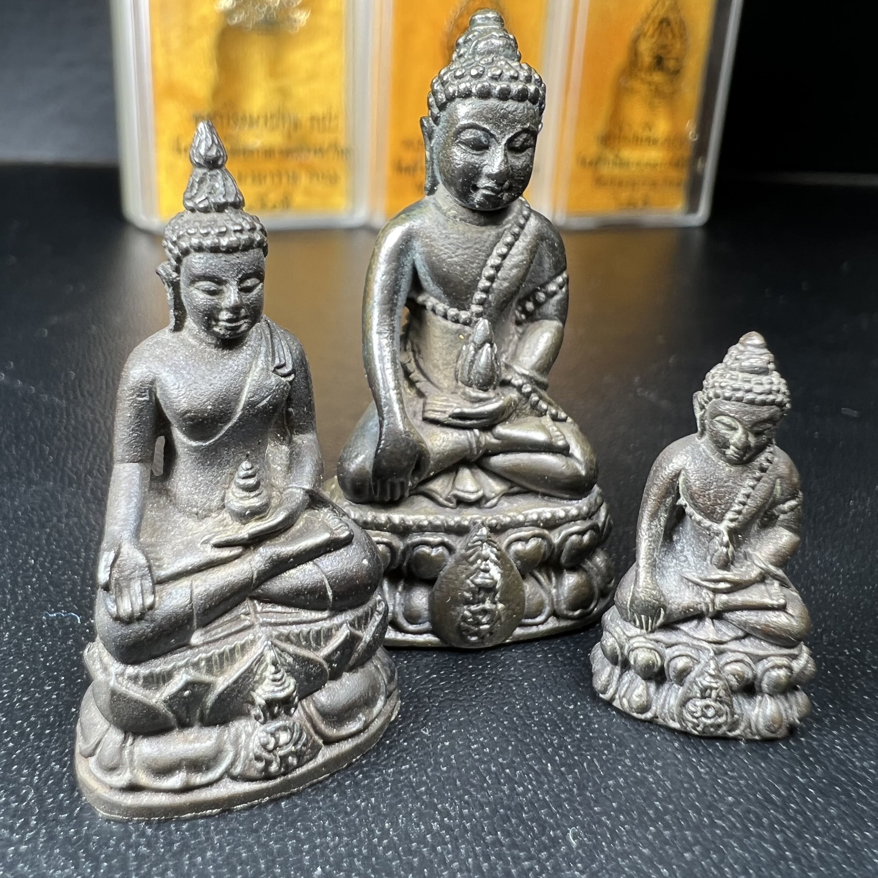 พระกริ่งนวปทุม ภปร.-พระชัยวัฒน์นวปทุม ภปร.-พระกริ่งไพรีพินาศ ภปร. รุ่นแรก วัดปทุมวนาราม ครบชุดเนื้อนวโลหะ ปี2535(ในหลวงรัชกาลที่9เสด็จเททอง)(1ใน3000ชุด)หายาก***เก็บทีเดียวครบชุดไปเลยรุ่นนี้ แนะนำ....ตอนนี้หายากแล้ว***