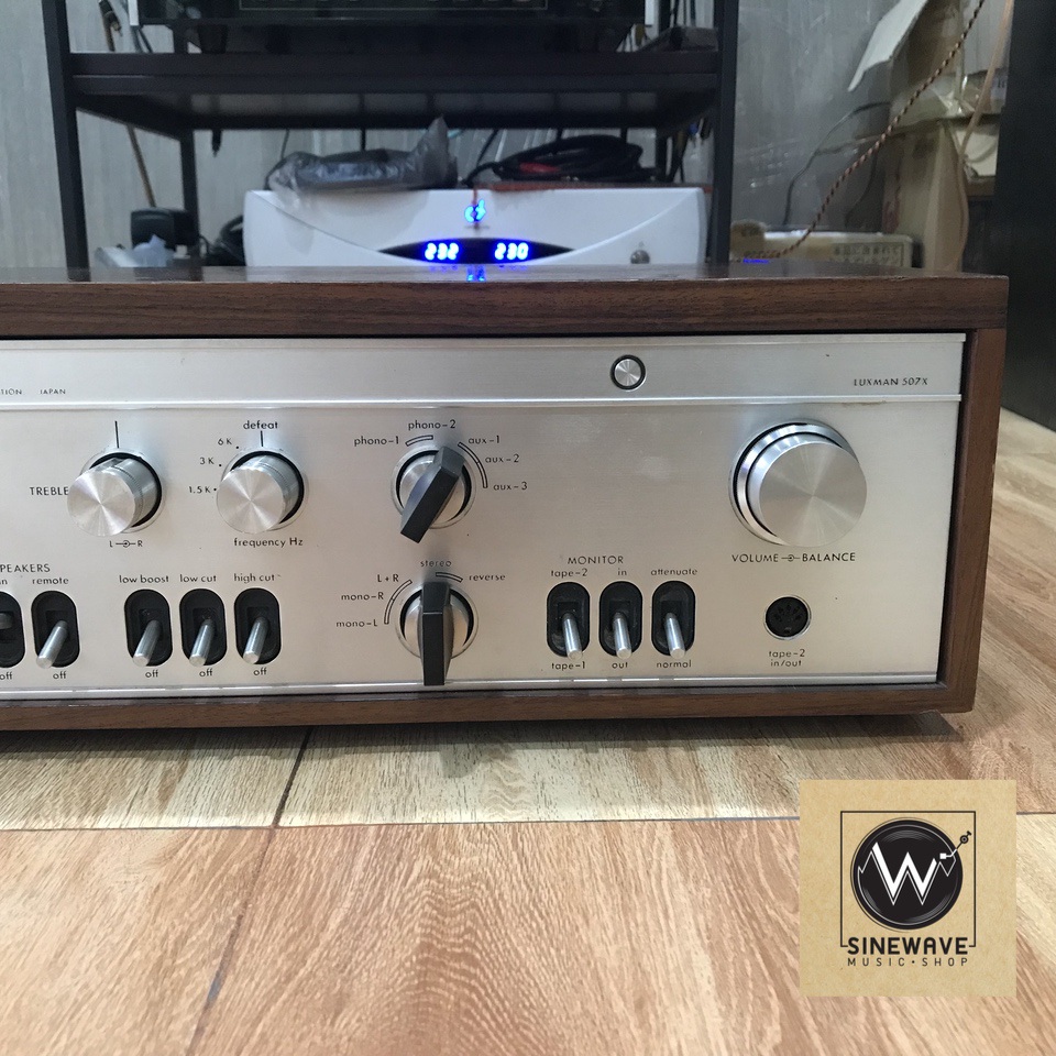 Integrated Amp ยี่ห้อ Luxman รุ่น SQ-507X (Made in Japan) ไฟ 220Volts