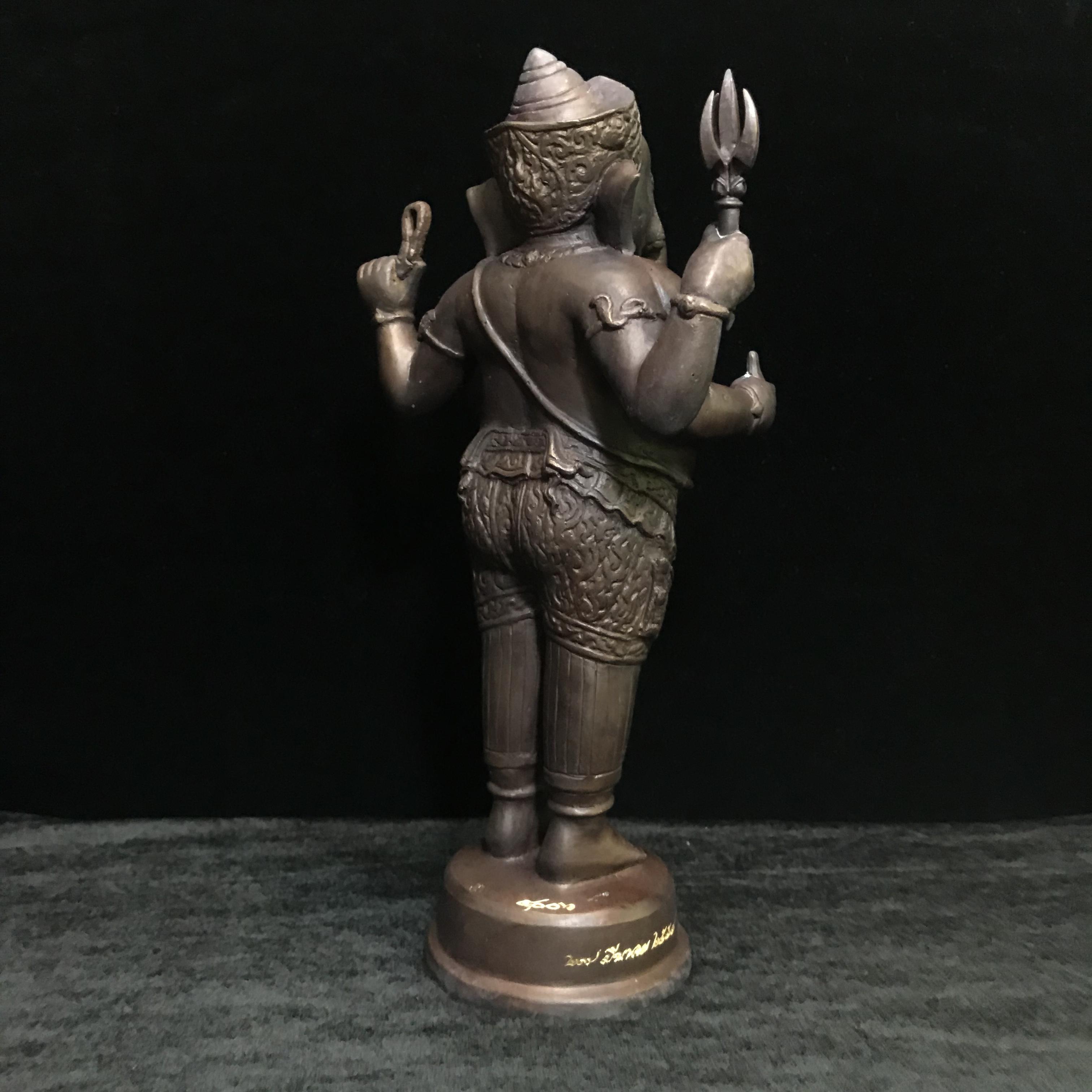 พระพิฆเนศ รุ่นครบรอบ100 ปี กรมศิลปากร ปี2556 ขนาดบูชา ปางประทานพร(องค์ยืน)สูง 10 นิ้วครึ่ง No.4006