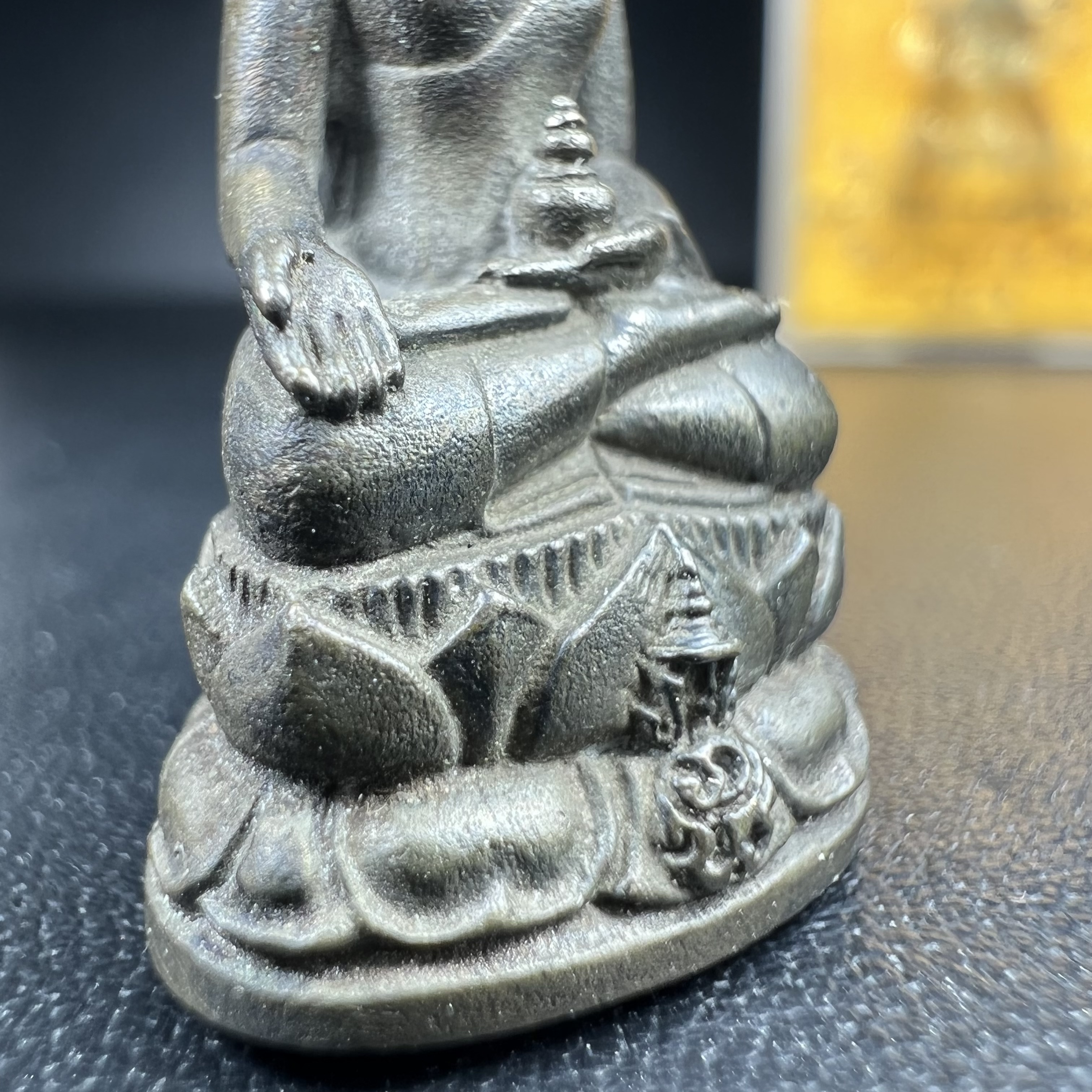 พระกริ่งไพรีพินาศ ภปร. รุ่นแรกของประเทศไทย วัดปทุมวนาราม ปี2535 เนื้อนวโลหะ นิยม งดงามกล่องครบ (ในหลวงรัชกาลที่9เสด็จเททอง)(1ใน3000องค์)หายาก