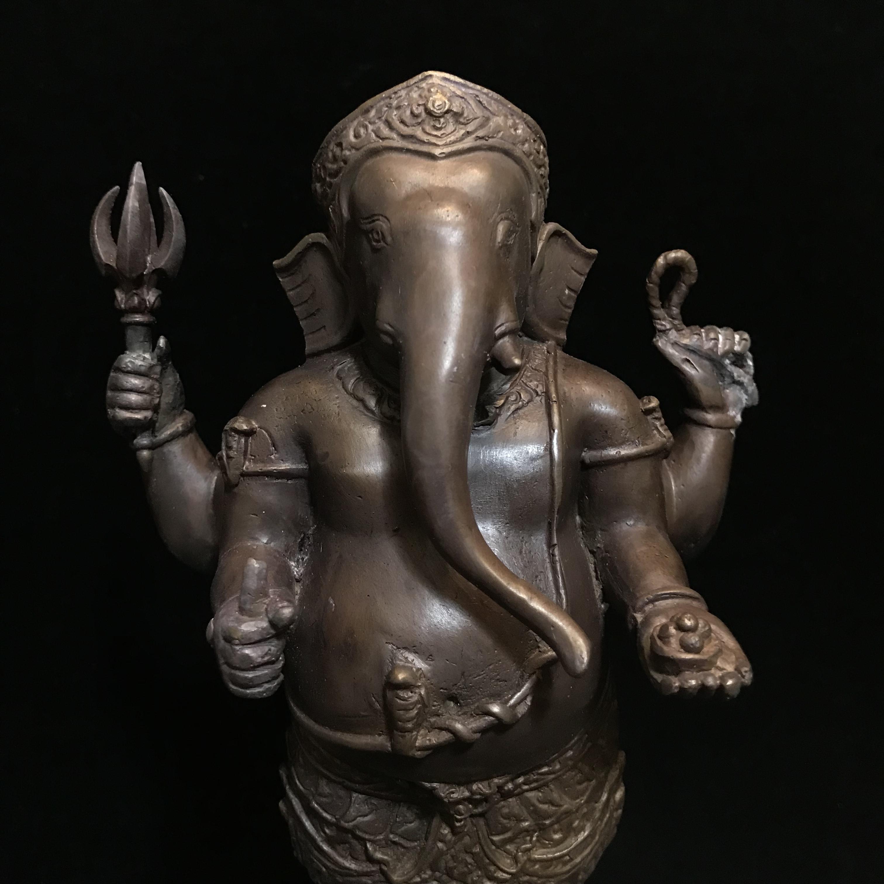 พระพิฆเนศ รุ่นครบรอบ100 ปี กรมศิลปากร ปี2556 ขนาดบูชา ปางประทานพร(องค์ยืน)สูง 10 นิ้วครึ่ง No.3109