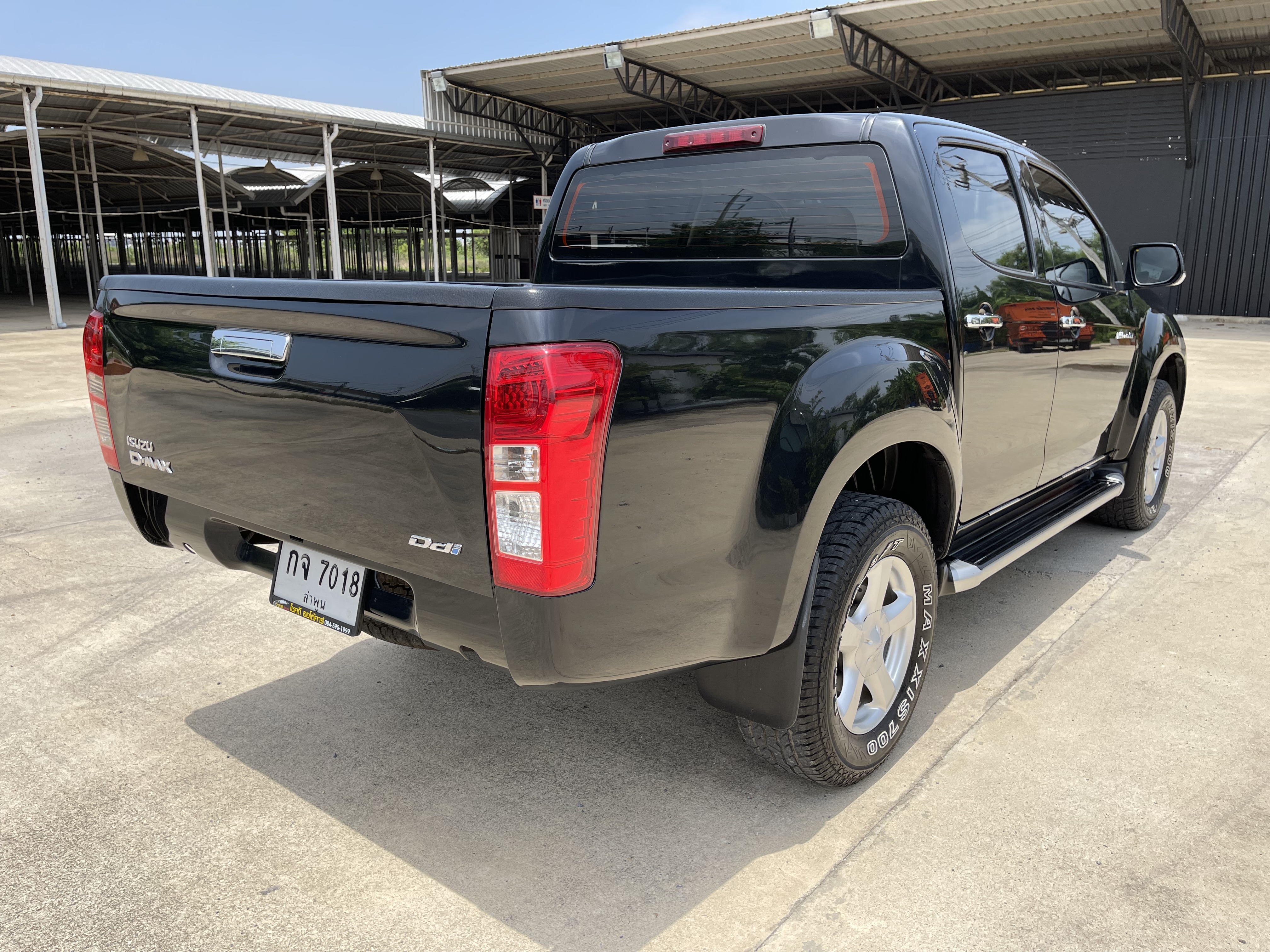 Isuzu Dmax All New 4ประตู Hilander 1.9 L 2017 ดำ