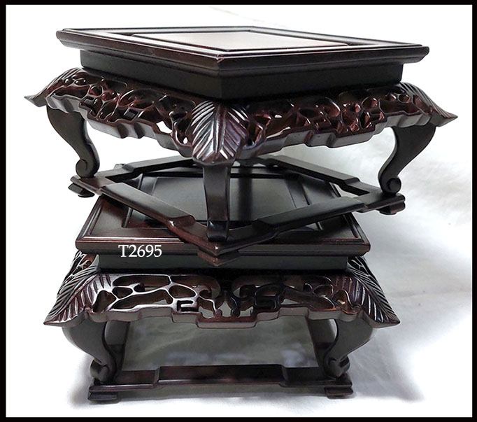 กี๋หรือฐานไม้สไตล์จีน สำหรับวางของตั้งโชว์ ท๊อป11.5cmx11.5cm ตัวละ