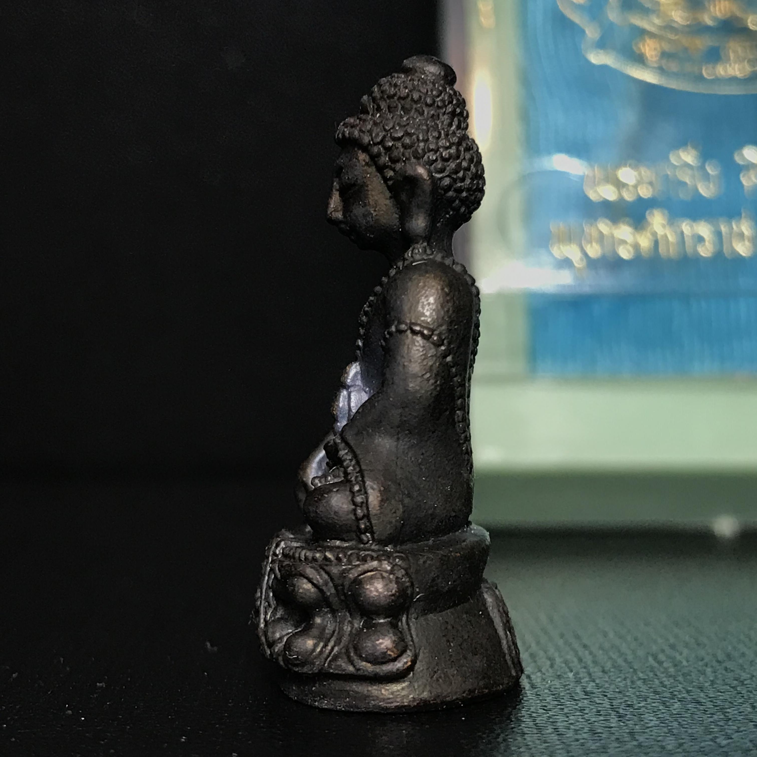 พระกริ่งคุ้มเกล้าฯ มหามงคล(วัตถุมงคล"คุ้มเกล้าฯ") ภปร. รพ.ภูมิพล เนื้อนวโลหะพิมพ์หน้าจีน (ในหลวงรัชกาลที่9เสด็จเททอง)(1ใน9720องค์)