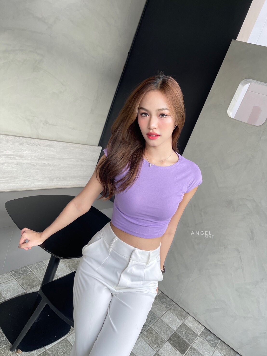 ครอปไหล่ล้ำ