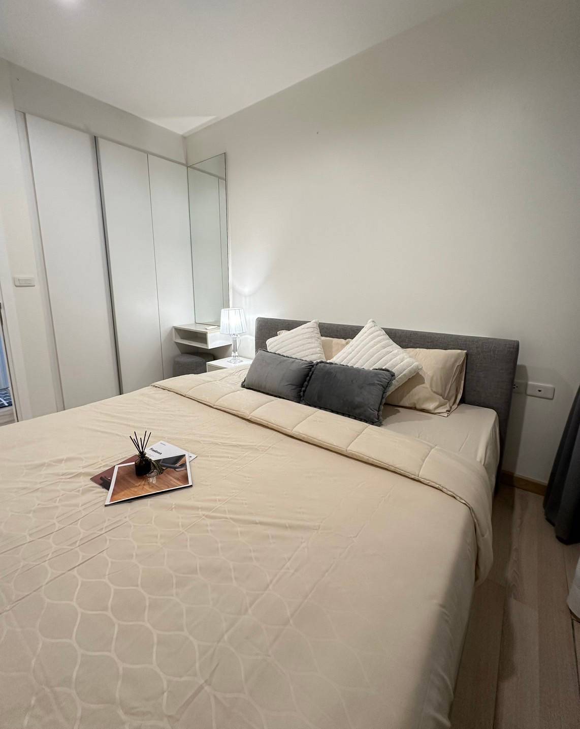 For Rent : Samkong, Condo near Lotus Samkong, 1 bedroom, 2nd flr., pool view