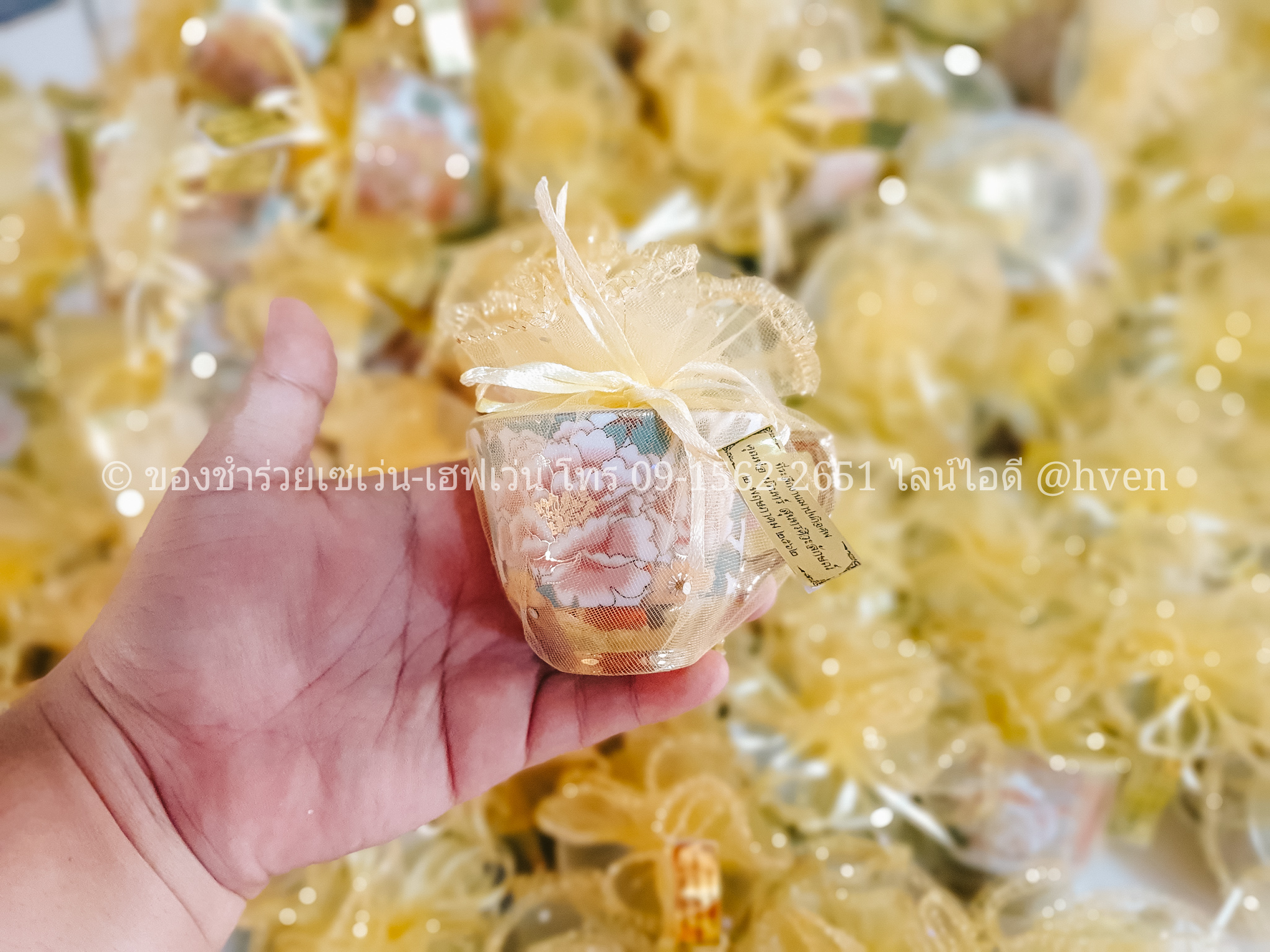 ของชำร่วยงานศพ แก้วน้ำชาลงทอง 2.5 นิ้ว (แก้วเล็ก)