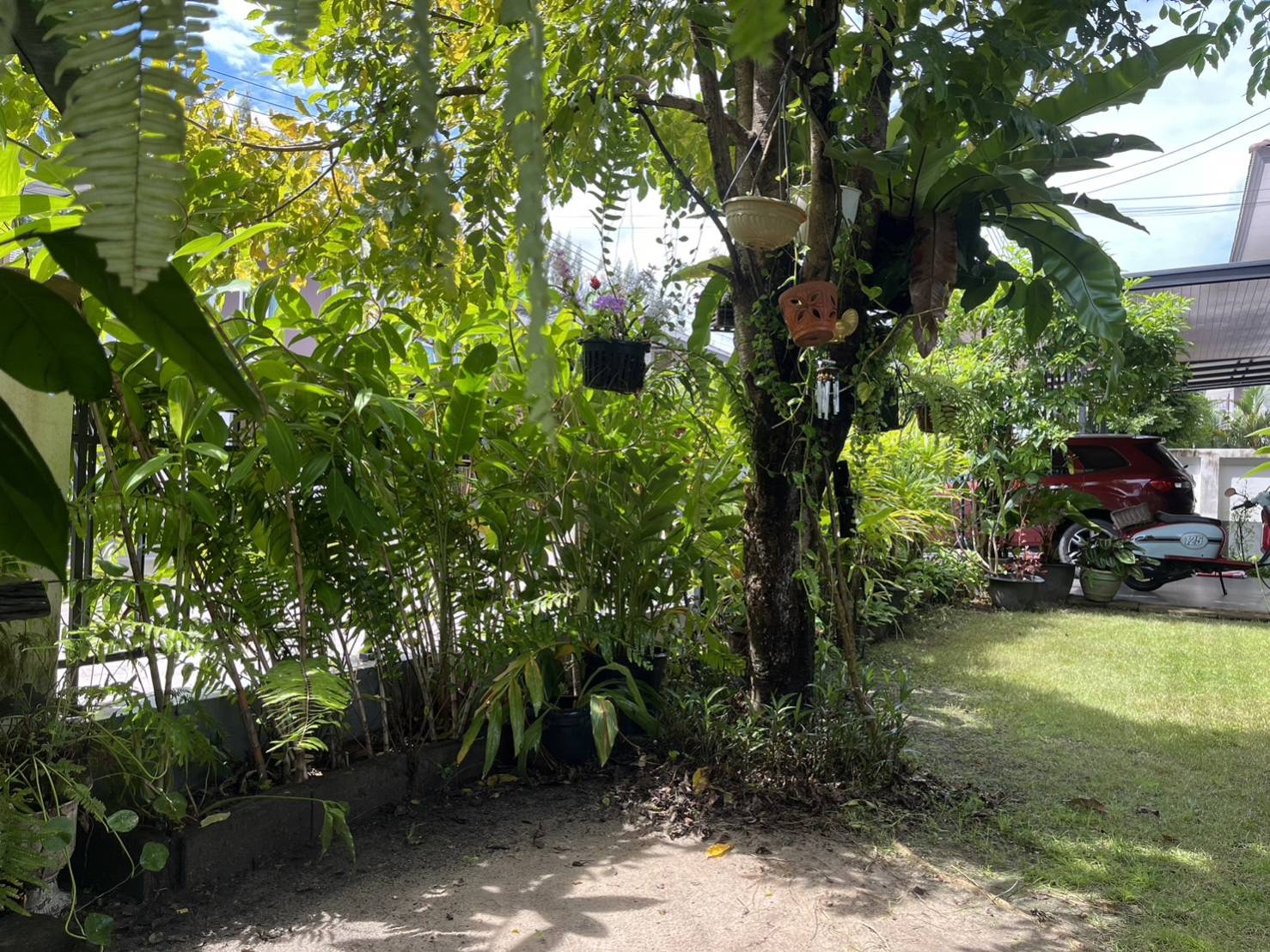 For Rent : Kohkaew, 2-story detached house, 4 Bedrooms 3 Bathrooms