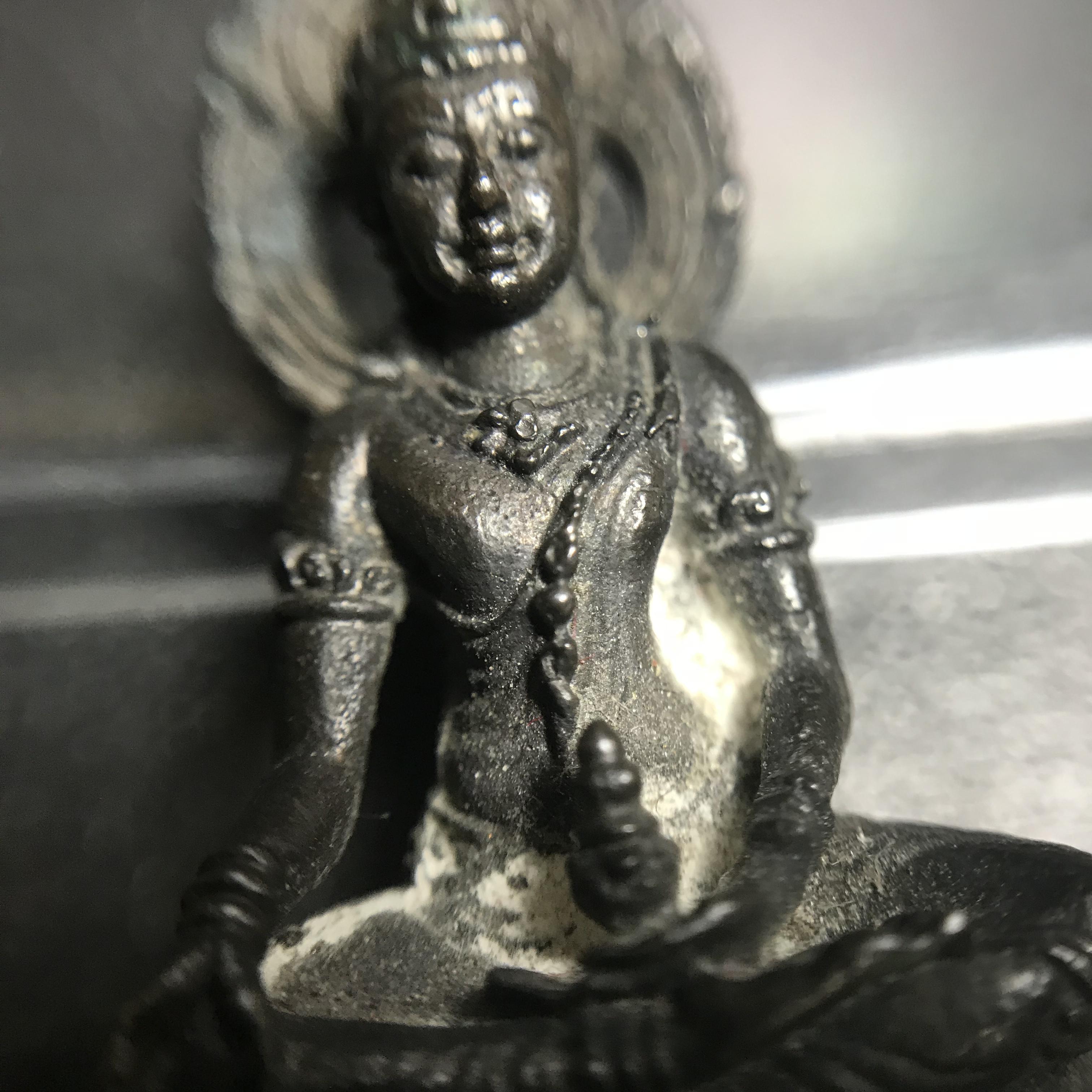 พระกริ่ง "พุทธศิริราช 84 ปี" โรงพยาบาลศิริราช พ.ศ.2517 เนื้อนวโลหะ(ในหลวง ร.9 เสด็จเททอง)