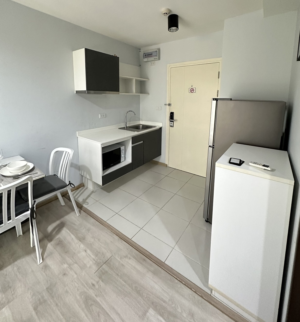 For Rent : Wichit, Zcape 3 Condominium, 1 bedroom 1 bathroom