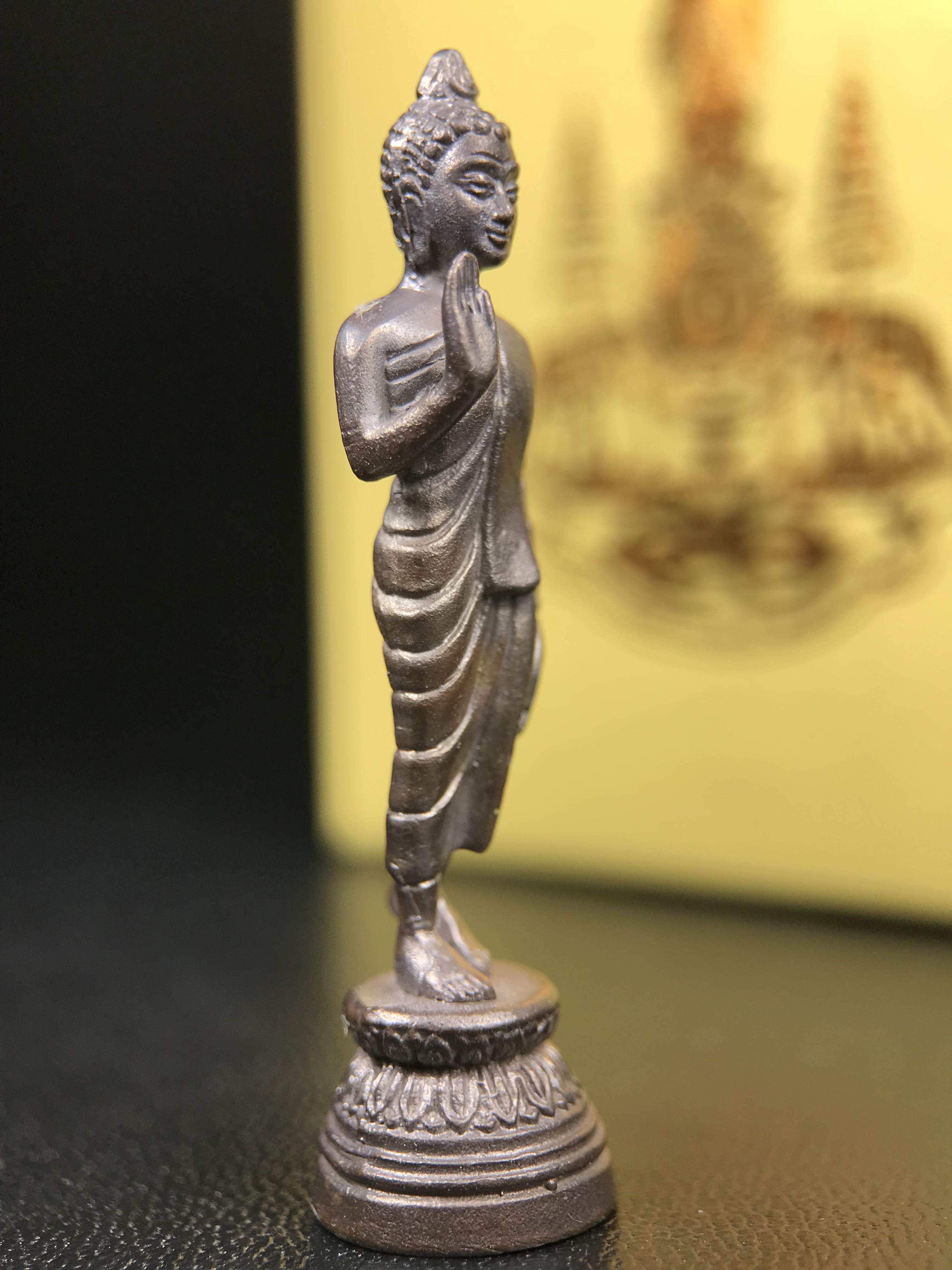 พระพุทธอภัยมงคลสมังคี วัดบวรนิเวศวิหาร ปี 2539 ลอยองค์เนื้อนวโลหะ สร้างเนื่องในมงคลโอกาสที่พระบาทสมเด็จพระเจ้าอยู่หัวรัชกาลที่ 9 ทรงครองสิริราชสมบัติครบ 50 ปี สมเด็จพระญาณสังวร สมเด็จพระสังฆราช เสด็จเป็นประธานในพิธีเททอง ณ วัดบวรนิเวศวิหาร(1 ใน 5000 องค์)