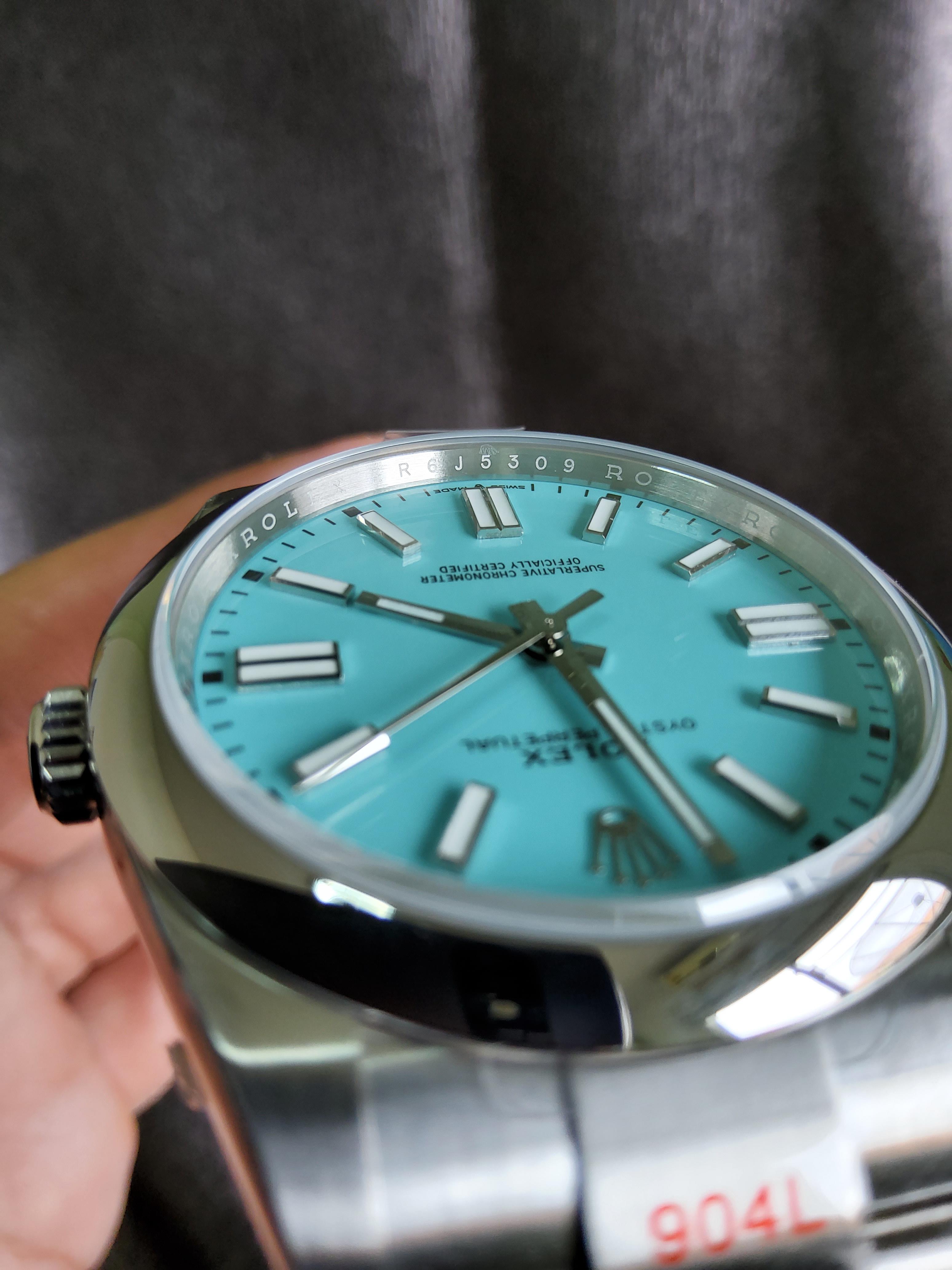PRE-ORDER ROLEX OYSTER TURQUOISE "TIFFANY" BLUE (31,36MM.)