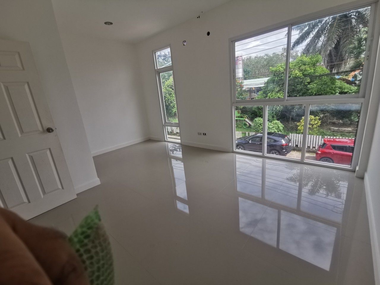 For Sales: Pakhlok, Sucharee Village Phuket, 3 bedrooms 3 bathrooms