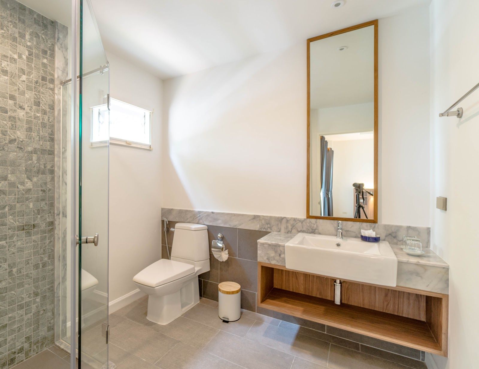 For Rent : Rawai, Jacuzzi Pool Villa, 4 bedrooms 4 Bathrooms, Pool view.