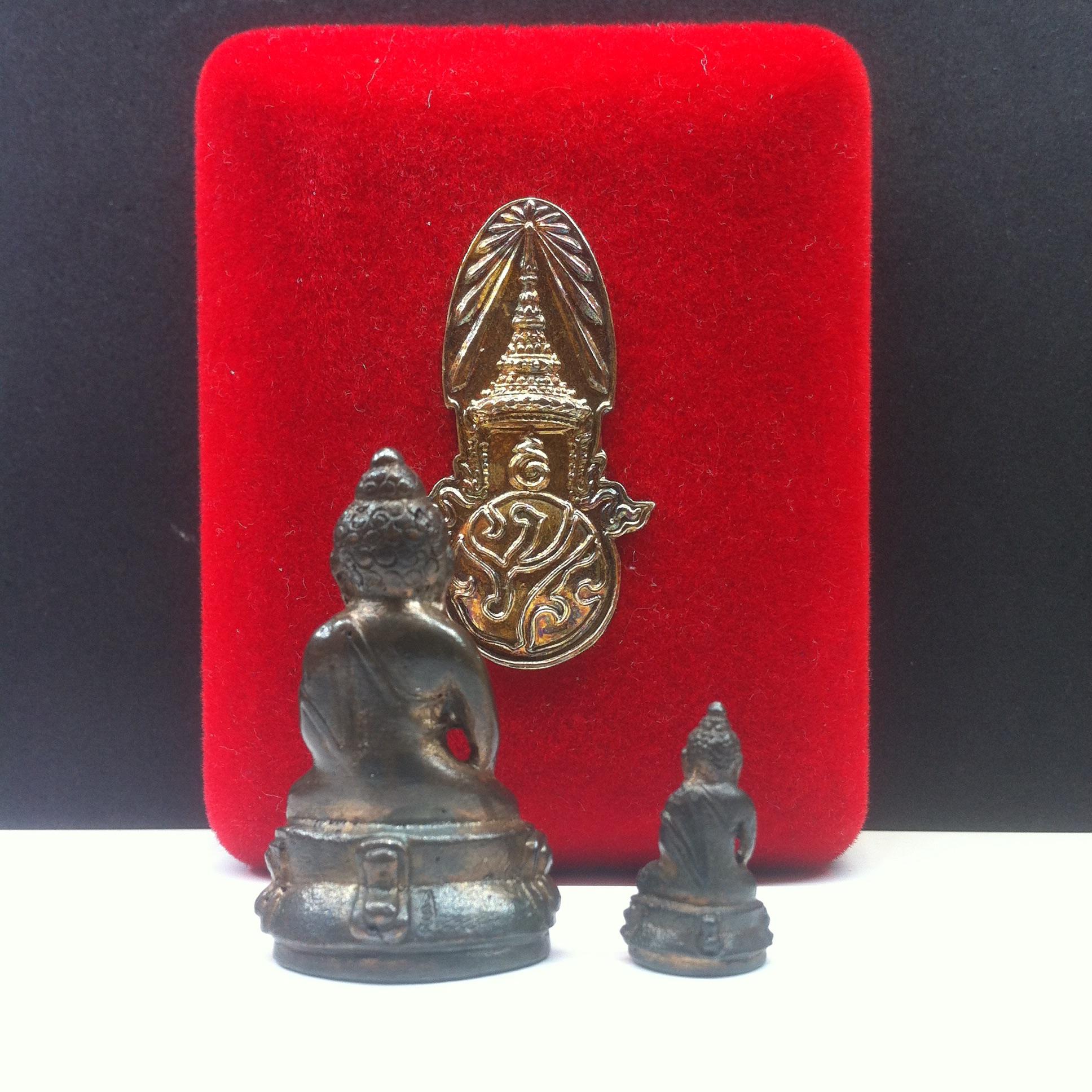 พระกริ่ง-พระชัยวัฒน์ ปวเรศ ปี2530 วัดบวรนิเวศราชวรวิหาร(ในหลวงเสด็จเททอง)