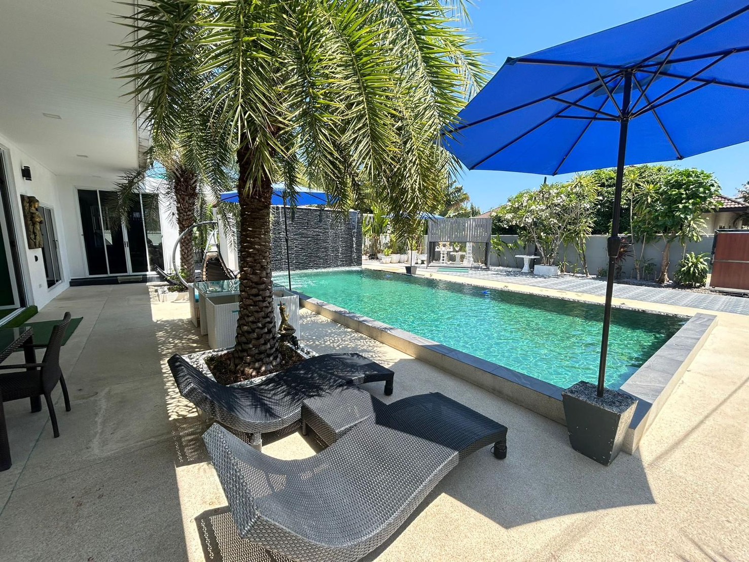 For Rent : Naiharn, Private Pool Villa, 3 bedrooms 3 bathrooms