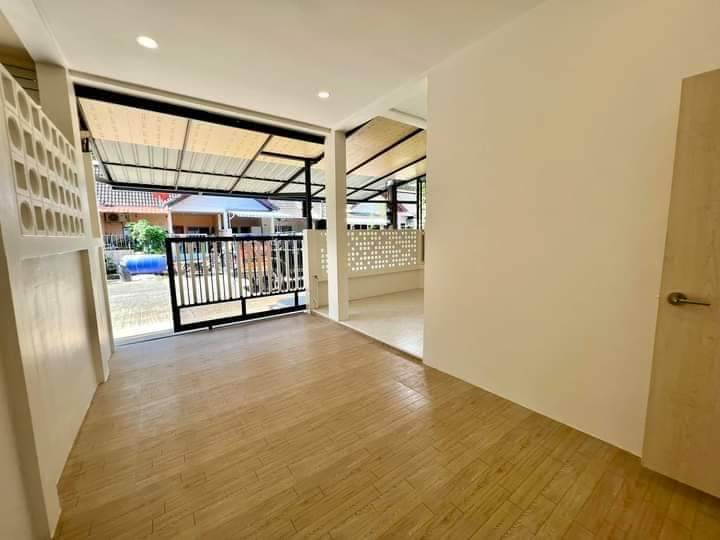 For Rent : Chalong, One-Storey Townhouse, 2 Bedrooms 1 Bathrooms
