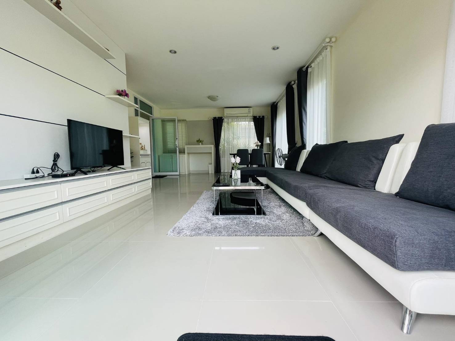 For Rent : Kathu, 2-story detached house, 3 bedrooms 3 Bathrooms