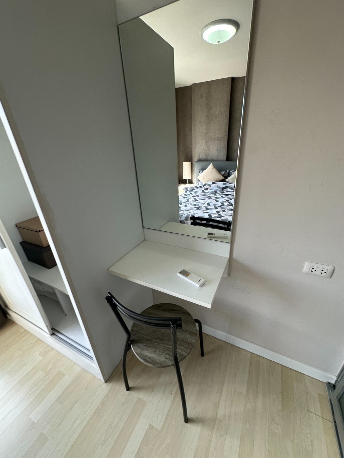 For Sales : Kathu, Dcondo Kathu-Patong, 1 Bedroom, 6th flr., Pool View