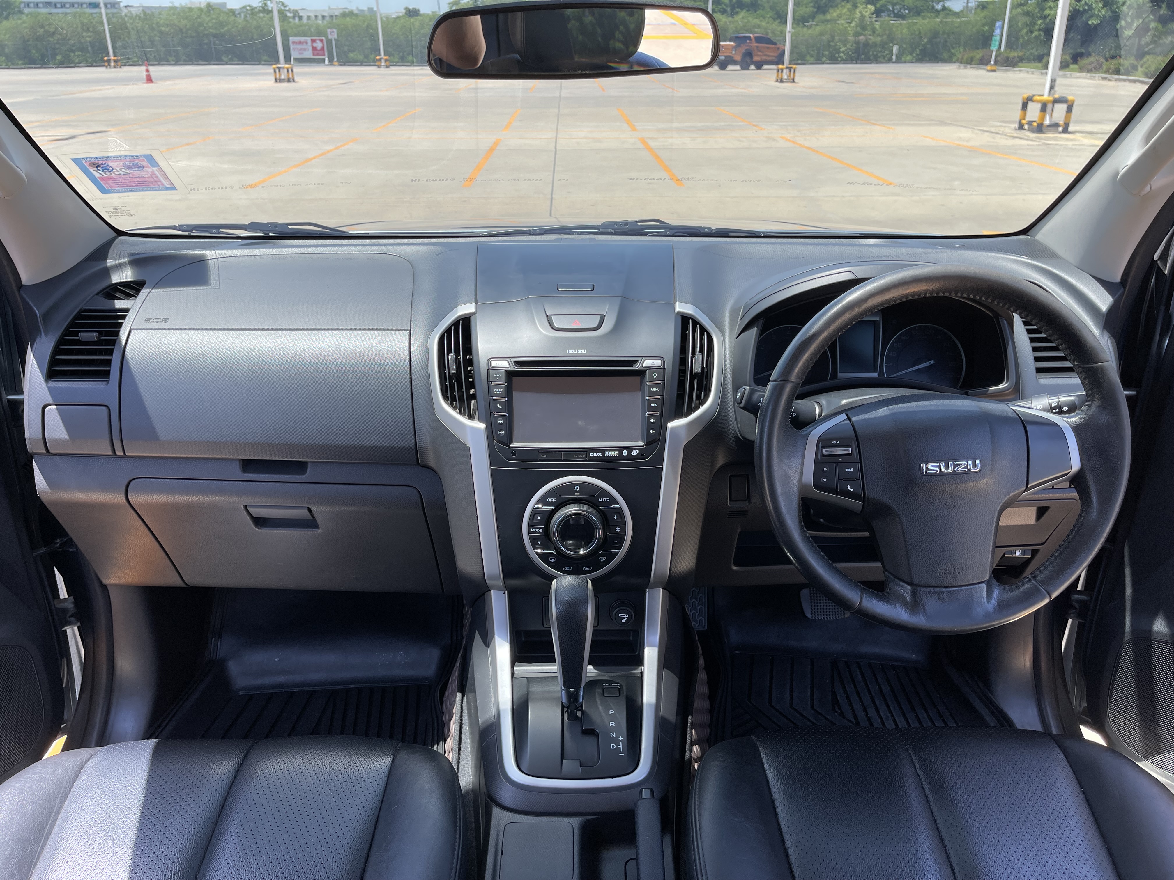 Isuzu Dmax All New 4ประตู Hilander 2.5 Vgs Z Prestige Navi At 2014 เทา