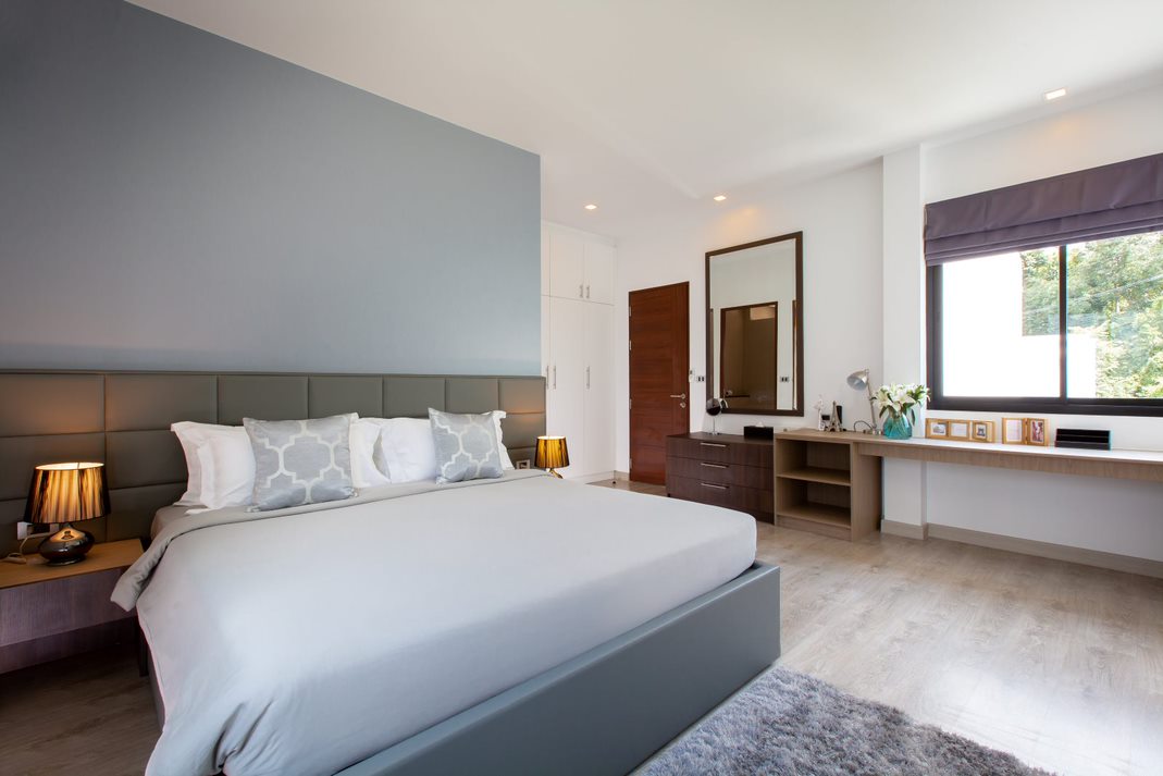 For Sale : Naiharn Luxury Pool Villa, 2 Bedroom 3 Bathroom