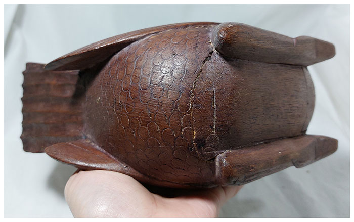 นกไม้สัก นกตลับ(มีช่องลับใต้ท้อง)งานเก่า