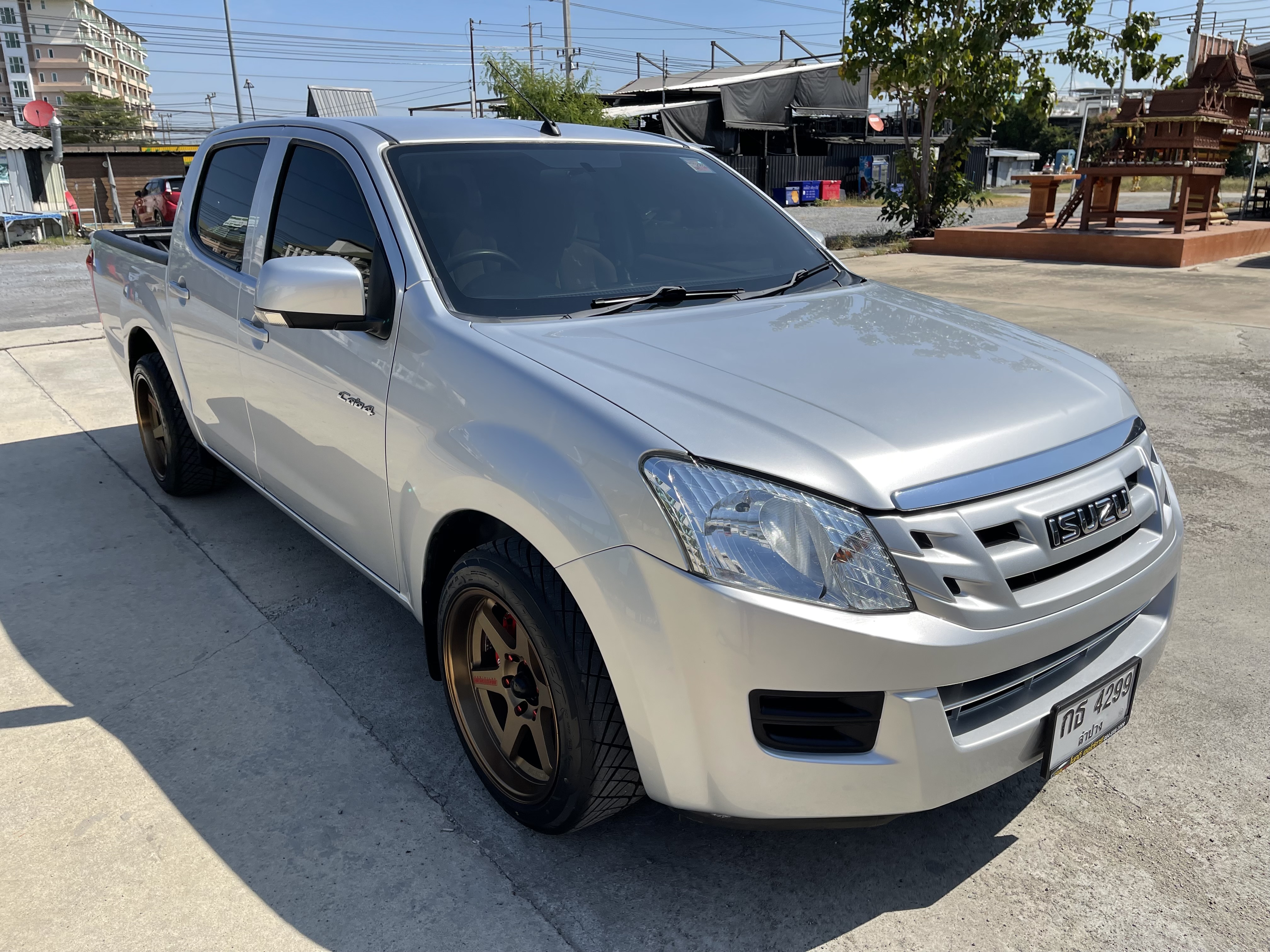 Isuzu Dmax All New 4ประตู 2.5 L 2013 เงิน